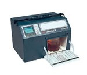 megger-ots60pb-battery-operated-oil-test-kit